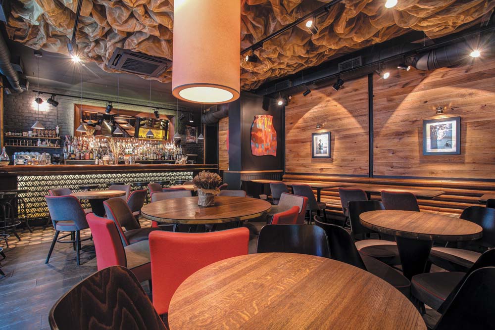 Улица Рубинштейна — главная ресторанная