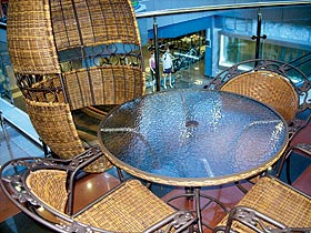 Фудкорты сохраняют нейтралитет в стиле