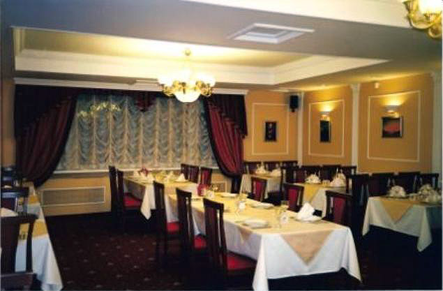 Чем проще штора, тем дороже должна быть ткань