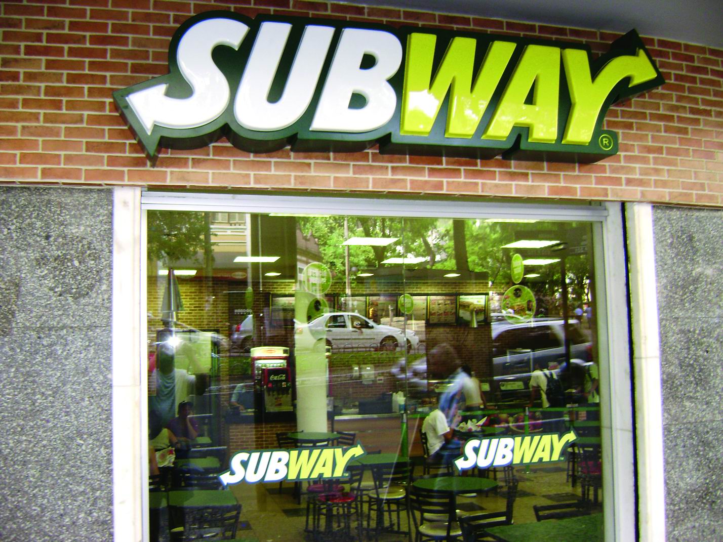 Расширение успешного бизнеса, а не метод спасения тонущего, или Сложности франчайзера