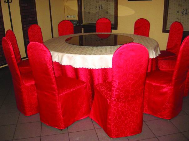 Оформление текстилем ресторанов разной направленности: каким оно должно быть?