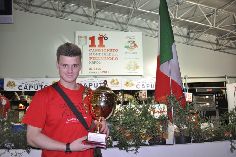 В международном конкурсе пиццайоло впервые победил россиянин!
