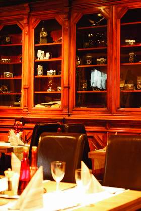 «Кабинет-Портрет» – ресторан-фотосалон