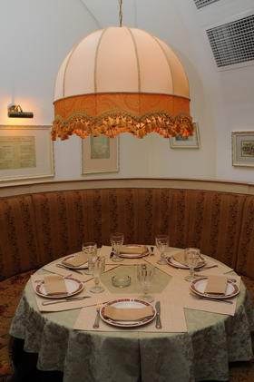 \"Русская рюмочная № 1\": ресторан и музей в одних стенах