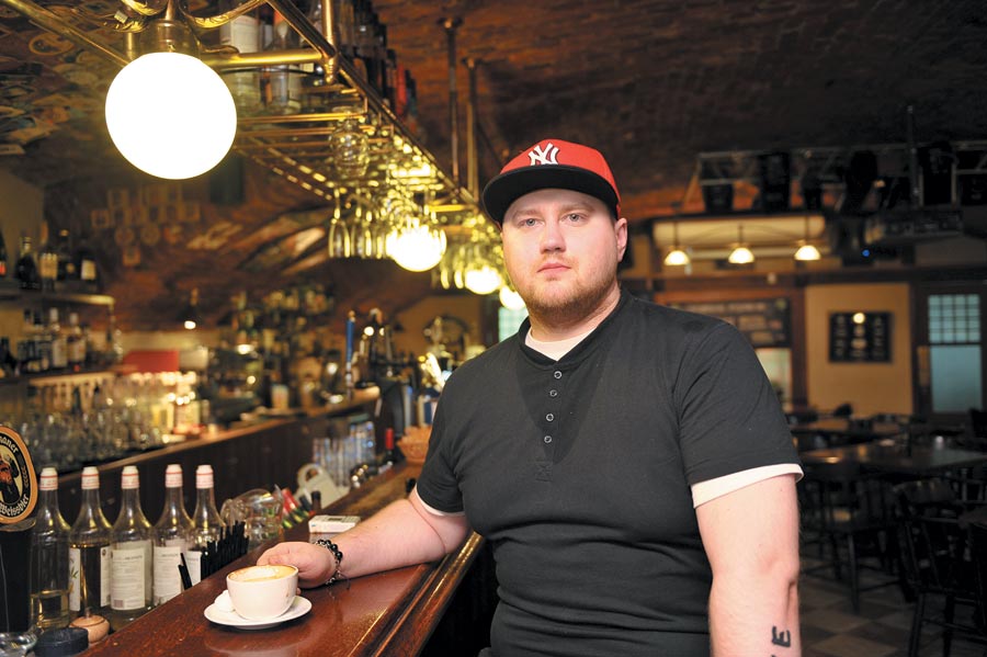 Хороший бармен сварит хороший эспрессо, а бариста сварит лучший