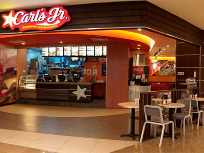 В Новосибирске открылся новый ресторан Carl's Jr.