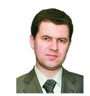 Чем крупнее структура, тем выше стоимость неправильного решения