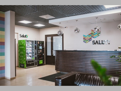 «ВкусВилл» разместил первый вендинг с продуктами питания в жилом комплексе