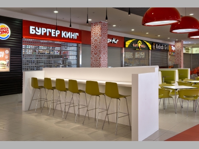 Фудкорты в столичных ТЦ теряют трафик