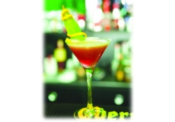 Коктейль «Алые паруса»