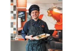 Лаврак от Ильи Воронова, бренд-шефа ресторана «СольФаСоль»