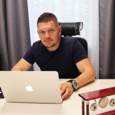 Максим Бурганов