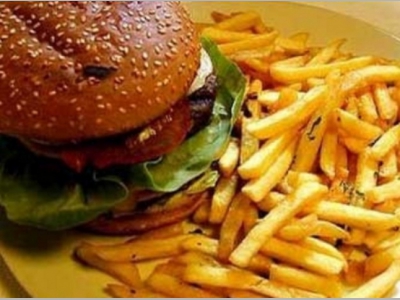 Россияне стали чаще ходить в фастфуды