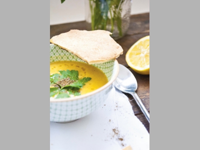 На первом плане — первое блюдо