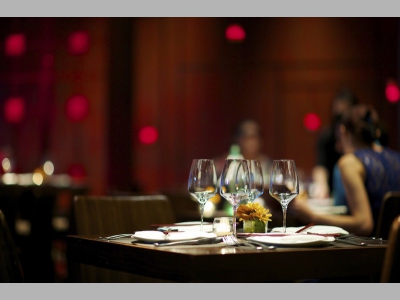 Из-за вируса москвичи стали реже посещать рестораны