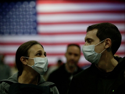 Антимасочники атакуют рестораны США