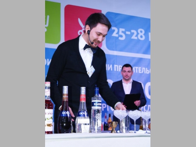 Бармены стали более креативными, но всем надо подтягивать технику