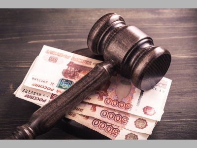 За месяц нерабочих дней в Петербурге выявили 695 предприятий-нарушителей