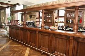 Барная стойка как сердце заведения