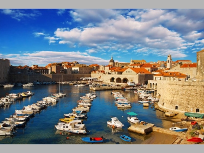 Из-за наплыва туристов в Дубровнике запретили открывать новые рестораны