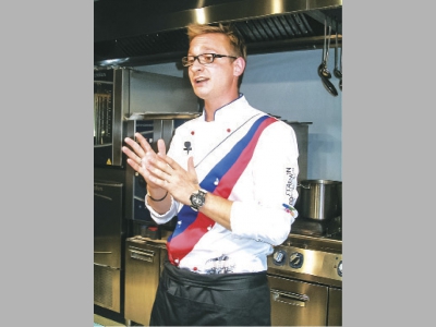 Возрождение национальных традиций русской кухни требует решения ряда задач