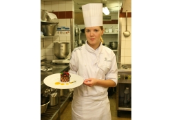 Малиновый мусс с персиком