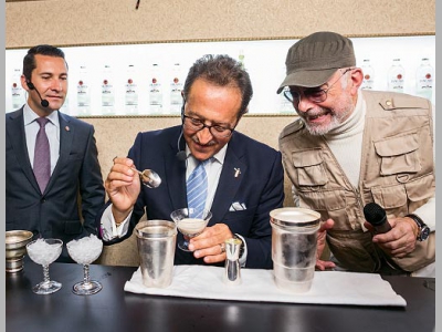 На Moscow Bar Show отметили возрождение моды на тики-коктейли и приготовили коктейль за 2,5 тысячи фунтов