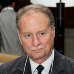 Брюс Чэпман