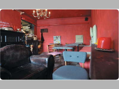 Чёрный кофе в кофейне, ресторане и баре