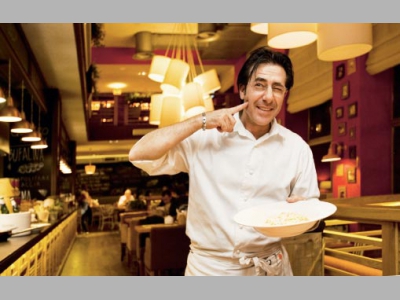 Паста в сырной форме парамиджано реджано