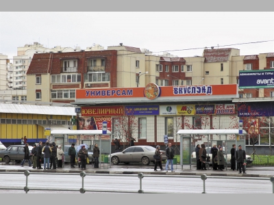 В Петербурге неуклонно растут ставки стрит-ритейла