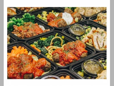 Ночная доставка готовой еды и ингредиентов для коктейлей идет в рост