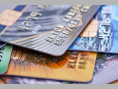 Платежные системы снизят до 0,7% межбанковскую комиссию для покупок в онлайн-магазинах