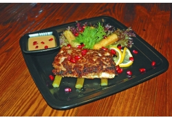 Осетрина по-татарски от Михаила Муравьева, шеф-повара кафе Brook Stone Pub