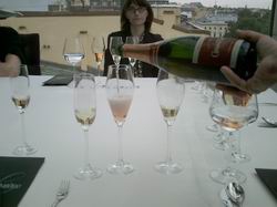 Шампанское вино, единственное в своем роде