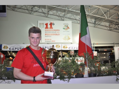 В международном конкурсе пиццайоло впервые победил россиянин!