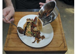 Говядина веллингтон с лисичками