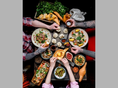 Приборы минус, эмоции плюс: почему стоит есть руками