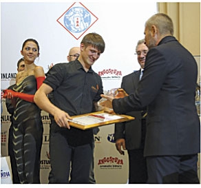 Чемпионы России по барменскому искусству едут в Прагу