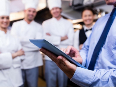 В Санкт-Петербурге число вакансий в общепите выросло с начала года на 50-70%