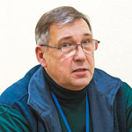 Василий Гениев