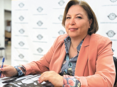 Лидия Семичастная. «Союзспецодежда» — супермаркет на фоне киосков