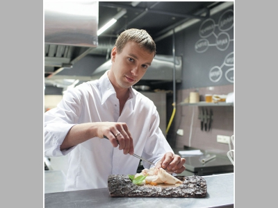 Потребителя надо приучить к продукту, а потом он начнёт его заказывать в других количествах