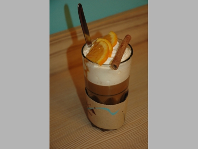 Кофейный напиток «Голландский шарф» от Антона Зуева, бариста сети кофеен «Идеальная чашка»