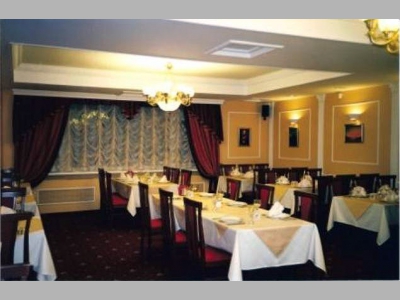 Чем проще штора, тем дороже должна быть ткань