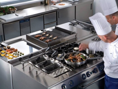 В Петербурге вырос спрос на сотрудников гостиниц и кафе