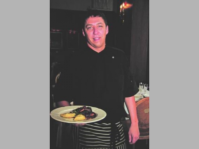 Строганина из оленя от шеф-повара ресторана «Царь» Романа Васильева