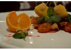 Тыковка пареная в сухарном кляре с фруктовым чатни