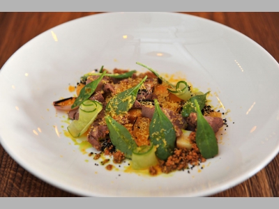 Салат с пастрами и молодым картофелем кимчи