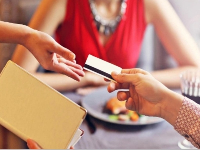 Цены в ресторанах Петербурга вырастут на 10%